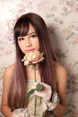 Ladyに